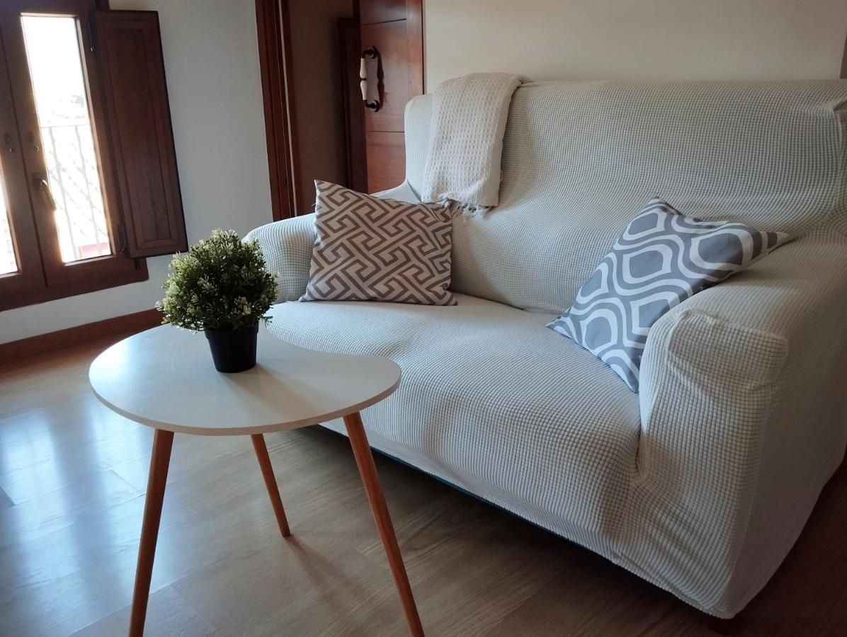 Apartament Santa Anna Apartment Montblanc Exterior foto