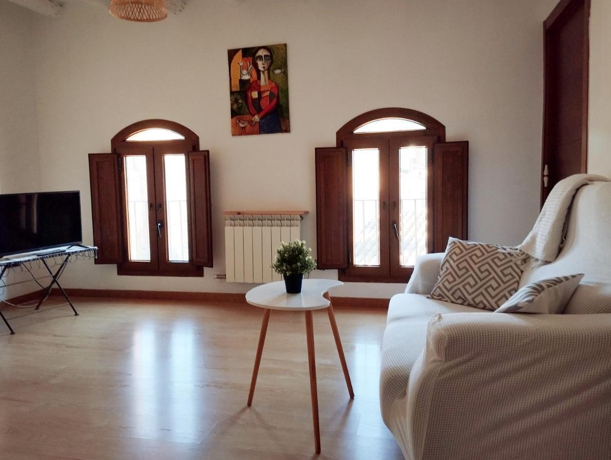 Apartament Santa Anna Apartment Montblanc Exterior foto